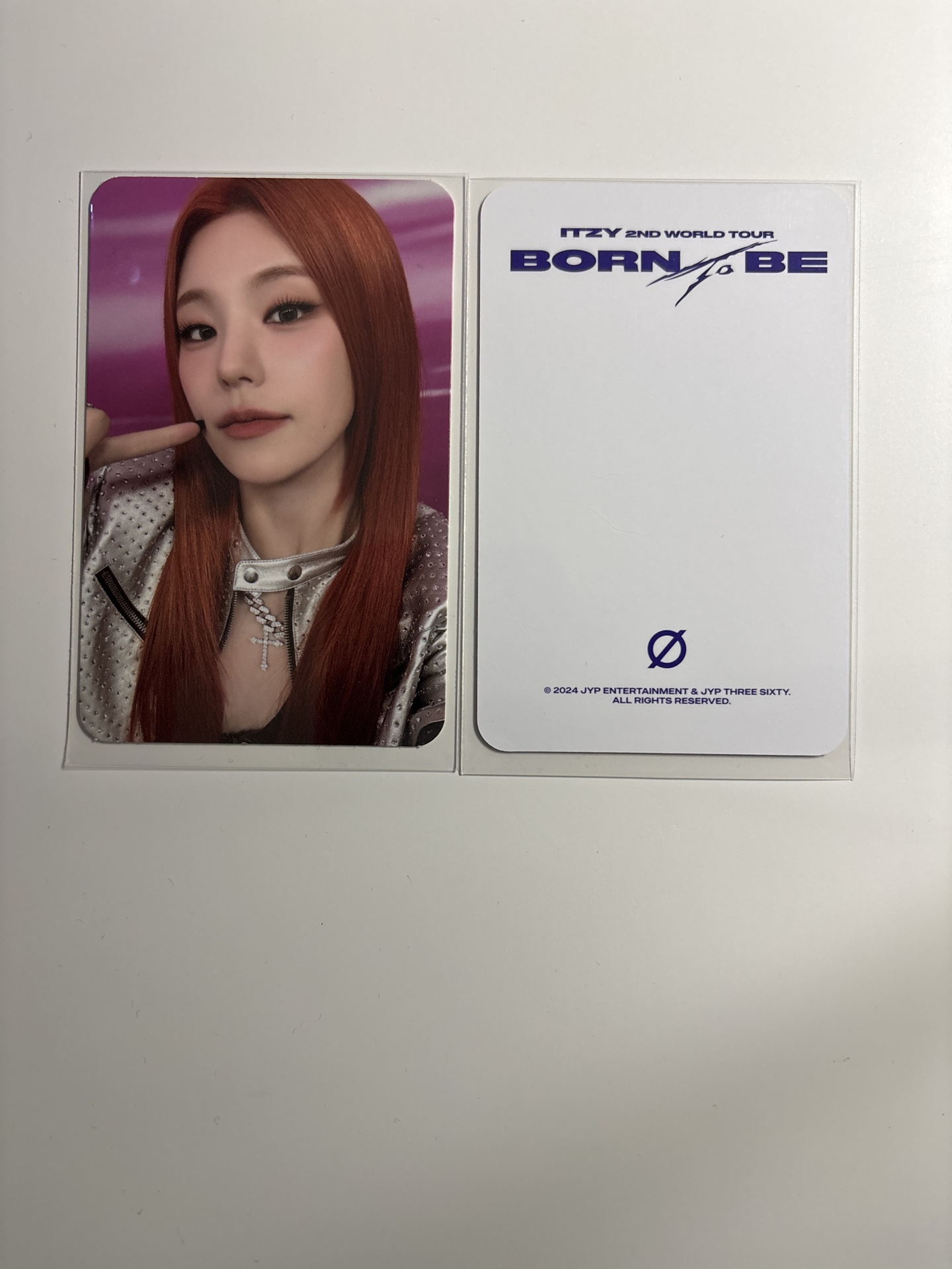 Itzy-Born to be 2nd world tour 2024 7,00euro Itzy-Born to be 2nd world tour 2024 - Image 1
