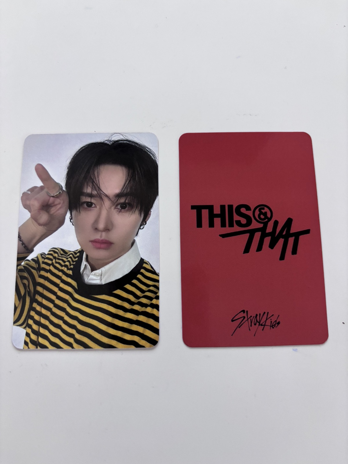 viber_image_2026-08-28_13-11-32-095 Stray Kids Official Photocard THIS & THAT APPLEMUSIC POB Lee know - Image 1
