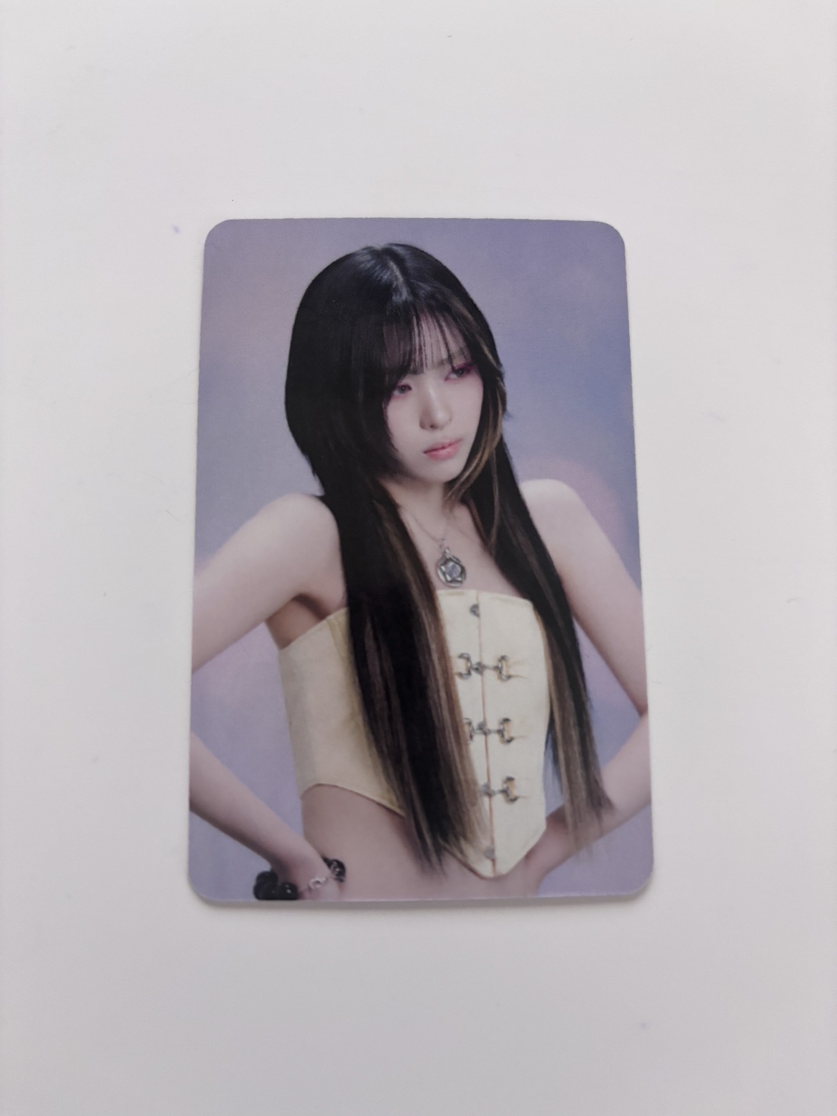 viber_image_2026-09-09_10-44-00-194 ITZY Official Photocard - Motto Applemusic POB Ryujin - Image 1